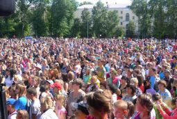 Как нас много Как нас много