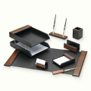 Скидки до 42% на настольные наборы Скидки до 42% на настольные наборы