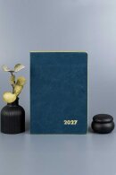 Еженедельник датированный 2027 ESCALADA, формат А5+, 80 л., мягкий переплёт, запаянный край, искусственная кожа ″Нубук″, тиснение фольгой