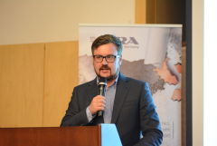 FILA провела деловую конференцию по арт-рынку в Москве FILA провела деловую конференцию по арт-рынку в Москве