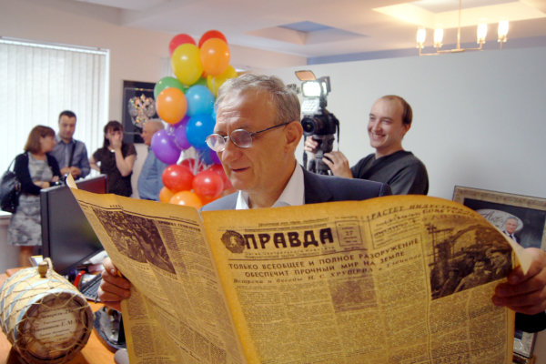 Евгений Кожевников (Акварель, Новокузнецк): &laquo;Что нужно клиенту — это хороший товар по хорошим ценам и отличный сервис&raquo;