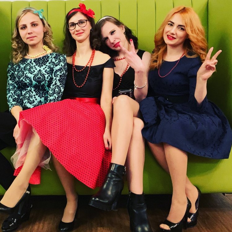 Компания «Акварель» (Новокузнецк): как необычно и весело отпраздновать Новый год с опозданием на 8 дней . Компания «Акварель» (Новокузнецк): как необычно и весело отпраздновать Новый год с опозданием на 8 дней .