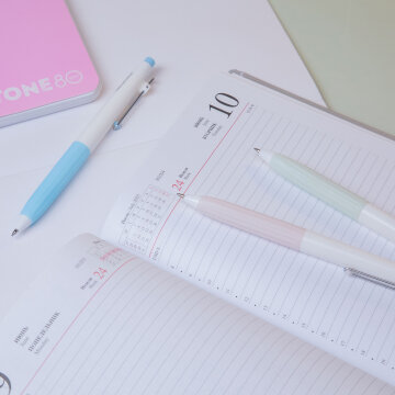 Ручка Hatber Relax — нежные тона, уверенное письмо. Ручка Hatber Relax — нежные тона, уверенное письмо.