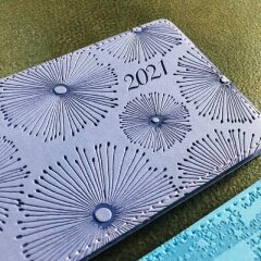 NEW! ESCALADA 2021. Стильный и компактный еженедельник. NEW! ESCALADA 2021. Стильный и компактный еженедельник.