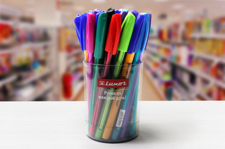 Хит продаж Luxor - трехгранная ручка InkGlide 100 Хит продаж Luxor - трехгранная ручка InkGlide 100