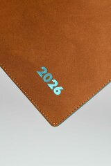 Еженедельник датированный 2026 ESCALADA, формат А5+, 80 л., мягкий переплёт, запаянный край, искусственная кожа ″Нубук″, тиснение фольгой Еженедельник датированный 2026 ESCALADA, формат А5+, 80 л., мягкий переплёт, запаянный край, искусственная кожа ″Нубук″, тиснение фольгой