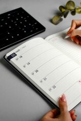   2026 ESCALADA,  5+, 80 .,  ,  ,   ″″,  