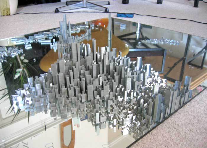 Low-Rise — город из скоб Low-Rise — город из скоб