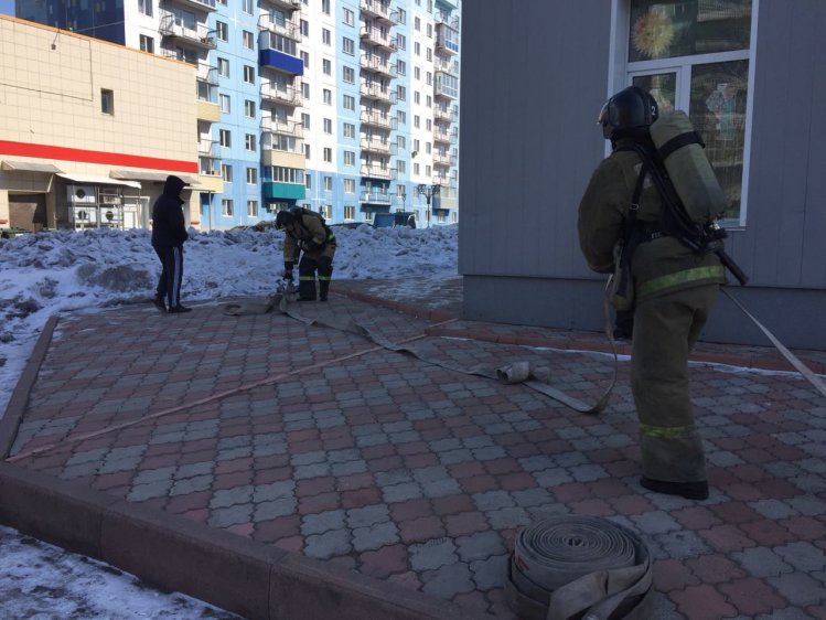 «Акварель» (Новокузнецк) проводит пожарно-тактическое занятие и эвакуацию «Акварель» (Новокузнецк) проводит пожарно-тактическое занятие и эвакуацию