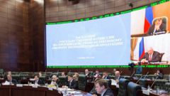 Госкомиссия по антиконтрафактной деятельности одобрила создание национальной системы сертификации в России Госкомиссия по антиконтрафактной деятельности одобрила создание национальной системы сертификации в России