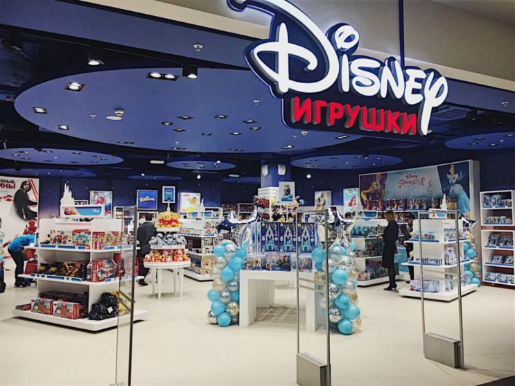 Маркетинговая поддержка: магазин Disney в Петербурге