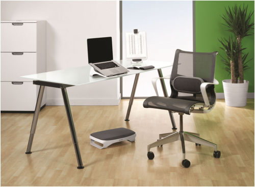 Fellowes I-SpireTM – коллекция эргономичных стильных аксессуаров для создания удобного рабочего места от компании Fellowes, уже в продаже! Fellowes I-SpireTM – коллекция эргономичных стильных аксессуаров для создания удобного рабочего места от компании Fellowes, уже в продаже!