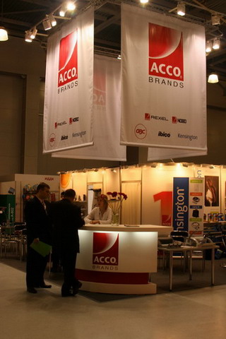   Brands      «C   2006».