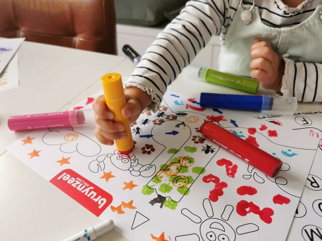 Новинка! Набор фломастеров Bruynzeel Kids Super Stamp 10 цветов-штампов Новинка! Набор фломастеров Bruynzeel Kids Super Stamp 10 цветов-штампов