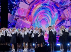 Снова в школу: ErichKrause открыл новый учебный сезон с большой сцены Государственного Кремлёвского дворца Снова в школу: ErichKrause открыл новый учебный сезон с большой сцены Государственного Кремлёвского дворца