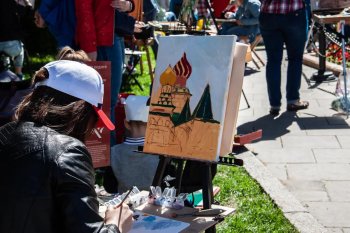 � ���������� 100-����� ��������: �������� ����� ��������� ����