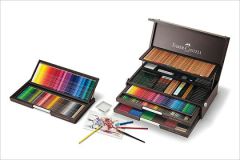 Карл Лагерфельд и Karlbox от Faber-Castell Карл Лагерфельд и Karlbox от Faber-Castell
