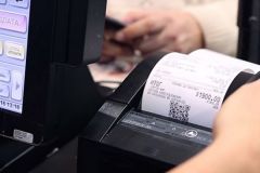 ФНС пригрозила бизнесу штрафами за чеки без имени и должности кассира ФНС пригрозила бизнесу штрафами за чеки без имени и должности кассира