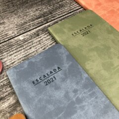 NEW! ESCALADA 2021. Стильная серия датированных еженедельников в удобном формате NEW! ESCALADA 2021. Стильная серия датированных еженедельников в удобном формате