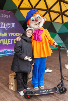 Праздник ″Нескучные уроки будущего″ 2024г. от ТД ″Карандаш″ Праздник ″Нескучные уроки будущего″ 2024г. от ТД ″Карандаш″