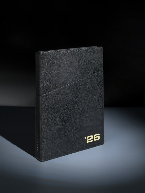  ,      .   2026 ESCALADA,  5+