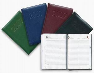 ПЕТРОПЕН Плюс проводит акцию. Ежедневники Herlitz на 2007 год по новым ценам! ПЕТРОПЕН Плюс проводит акцию. Ежедневники Herlitz на 2007 год по новым ценам!