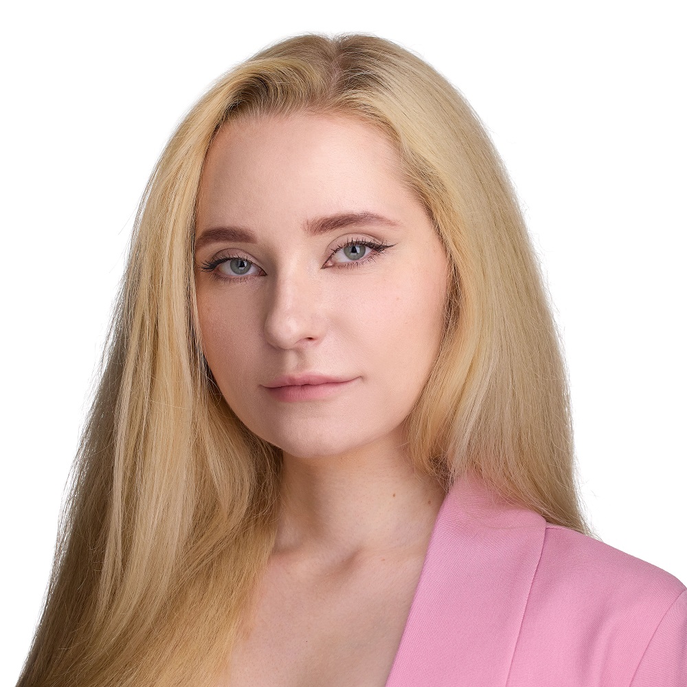 Елена Дроздова (INFORMAT): «Любой продукт для творчества – это развивающая продукция» Елена Дроздова (INFORMAT): «Любой продукт для творчества – это развивающая продукция»