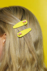 Набор заколок для волос «клик-клак» Феникс+, 2 шт., 5,5 см, жёлтый, подложка из мелованного картона + ПЭТ-пакет с европодвесом Набор заколок для волос «клик-клак» Феникс+, 2 шт., 5,5 см, жёлтый, подложка из мелованного картона + ПЭТ-пакет с европодвесом