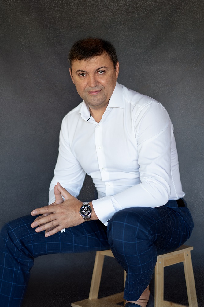 Вячеслав Романчук (ERICH KRAUSE): «Важно наблюдать, куда движется рынок, и меняться вместе с ним»