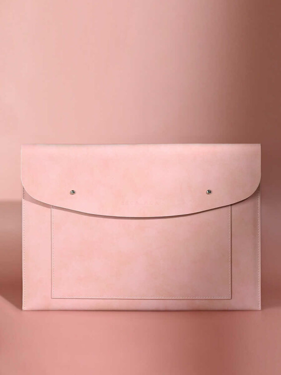 Папка для документов ESCALADA, формат А4+, мягкий переплёт, запаянный край, искусственная кожа ″Спилок металлик″, блинтовое тиснение Папка для документов ESCALADA, формат А4+, мягкий переплёт, запаянный край, искусственная кожа ″Спилок металлик″, блинтовое тиснение