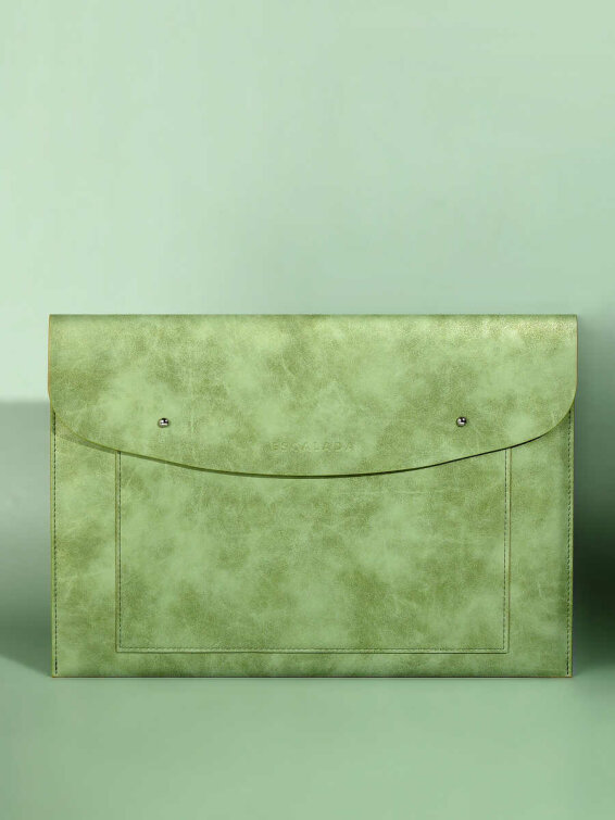 Папка для документов ESCALADA, формат А4+, мягкий переплёт, запаянный край, искусственная кожа ″Спилок металлик″, блинтовое тиснение Папка для документов ESCALADA, формат А4+, мягкий переплёт, запаянный край, искусственная кожа ″Спилок металлик″, блинтовое тиснение