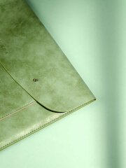 Папка для документов ESCALADA, формат А4+, мягкий переплёт, запаянный край, искусственная кожа ″Спилок металлик″, блинтовое тиснение Папка для документов ESCALADA, формат А4+, мягкий переплёт, запаянный край, искусственная кожа ″Спилок металлик″, блинтовое тиснение