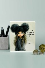 Тетрадь школьная ученическая, А5+, 18 л, вн.блок - клетка, выборочный УФ-лак, мягкий переплёт (2 скобы) Тетрадь школьная ученическая, А5+, 18 л, вн.блок - клетка, выборочный УФ-лак, мягкий переплёт (2 скобы)