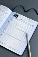 Дневник школьный, формат А5+, 48л., твёрдый переплёт, запаянный край, искусственная кожа ″Лезеретто″, 3D-дизайн, тиснение фольгой Дневник школьный, формат А5+, 48л., твёрдый переплёт, запаянный край, искусственная кожа ″Лезеретто″, 3D-дизайн, тиснение фольгой