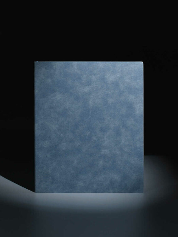 Записная книжка ESCALADA, формат А4+, 80 л., мягкий переплёт, запаянный край, искусственная кожа ″Лезеретто″, блинтовое тиснение Записная книжка ESCALADA, формат А4+, 80 л., мягкий переплёт, запаянный край, искусственная кожа ″Лезеретто″, блинтовое тиснение