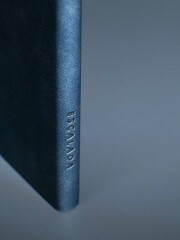 Записная книжка ESCALADA, формат А4+, 80 л., мягкий переплёт, запаянный край, искусственная кожа ″Лезеретто″, блинтовое тиснение Записная книжка ESCALADA, формат А4+, 80 л., мягкий переплёт, запаянный край, искусственная кожа ″Лезеретто″, блинтовое тиснение