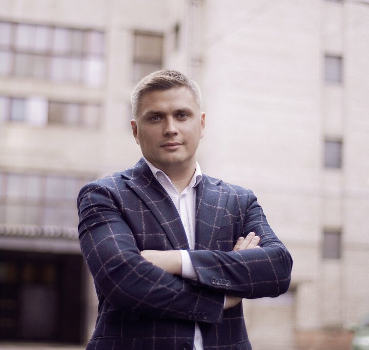 Ефим Загородников (ЗХК НЕВСКАЯ ПАЛИТРА): &laquo;Мы значительно расширили свою ассортиментную матрицу&raquo;