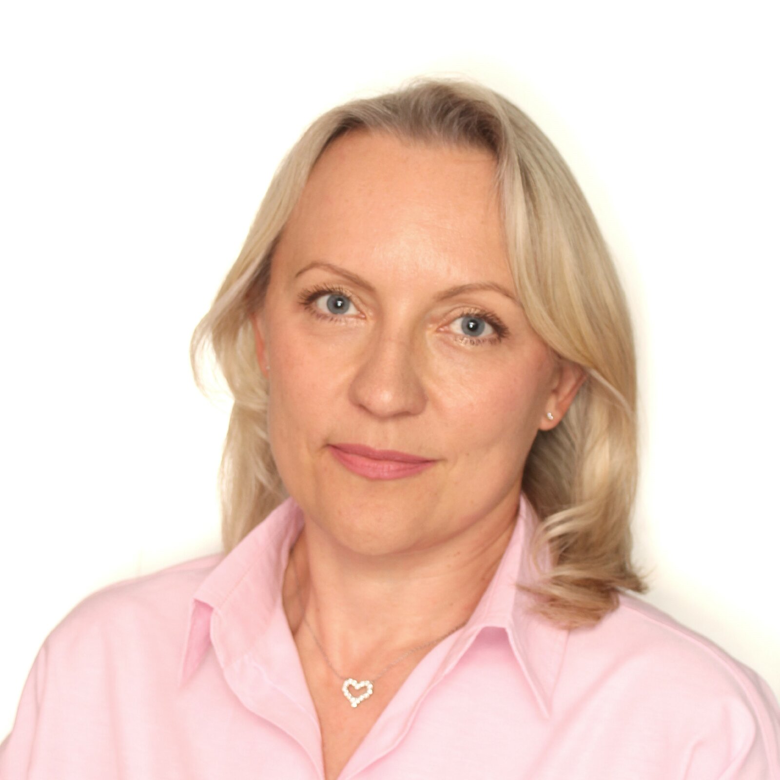 Марина Оносова (KOH-I-NOOR HARDTMUTH RUS): «На помощь всегда приходит творчество!» Марина Оносова (KOH-I-NOOR HARDTMUTH RUS): «На помощь всегда приходит творчество!»