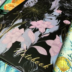 Записная книжка ″Notebook″ с матовой ламинацией, перламутровым УФ-лаком и тиснением фольгой от Феникс+ Записная книжка ″Notebook″ с матовой ламинацией, перламутровым УФ-лаком и тиснением фольгой от Феникс+