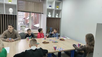 Мастер-класс ″Живопись акрилом″ в художественной студии ″Карандаш Арт″ Мастер-класс ″Живопись акрилом″ в художественной студии ″Карандаш Арт″