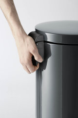 DURABLE: корзина для мусора с педалью DURABLE: корзина для мусора с педалью