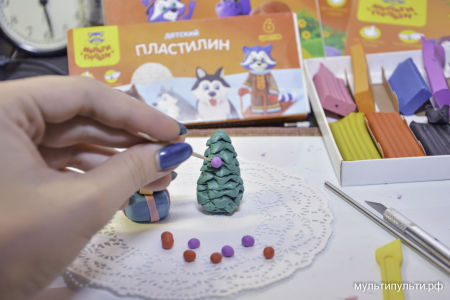 Мастер-класс. Пингвин украшает елку Мастер-класс. Пингвин украшает елку