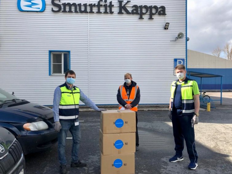 Smurfit Kappa передала 26 000 масок медицинским учреждениям Ленинградской области Smurfit Kappa передала 26 000 масок медицинским учреждениям Ленинградской области