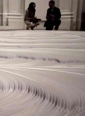 Cartoframma – удивительная бумажная инсталляция от Daniele Papuli Cartoframma – удивительная бумажная инсталляция от Daniele Papuli